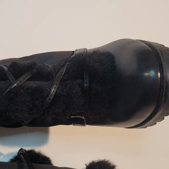 Elegant Black Over the Knee Boots with Pom-Pom Detail - Picture 5 of 7